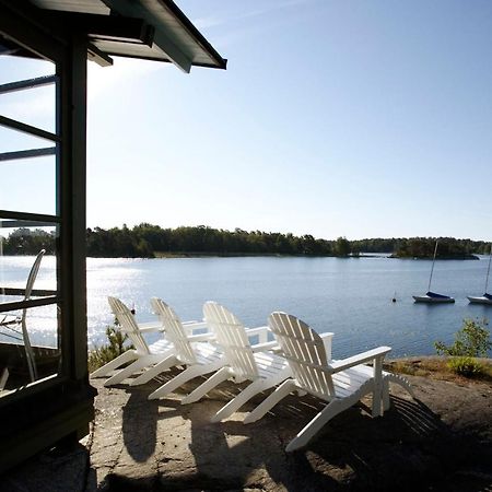 Djuroenaeset Hotell & Konferens Djurhamn Luaran gambar