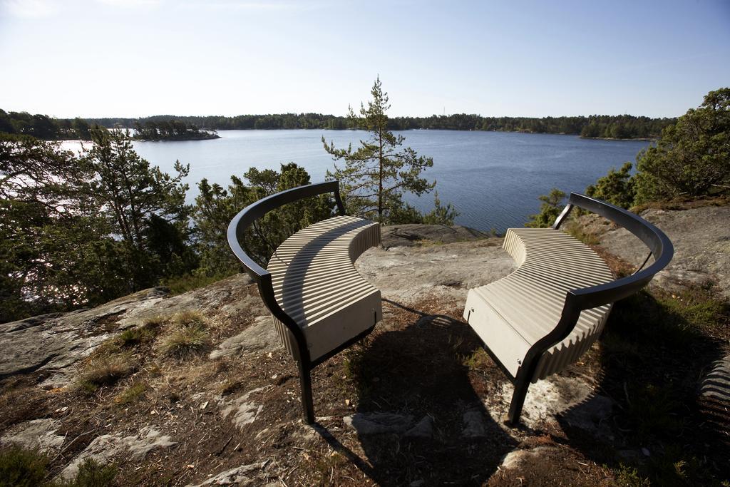 Djuroenaeset Hotell & Konferens Djurhamn Luaran gambar