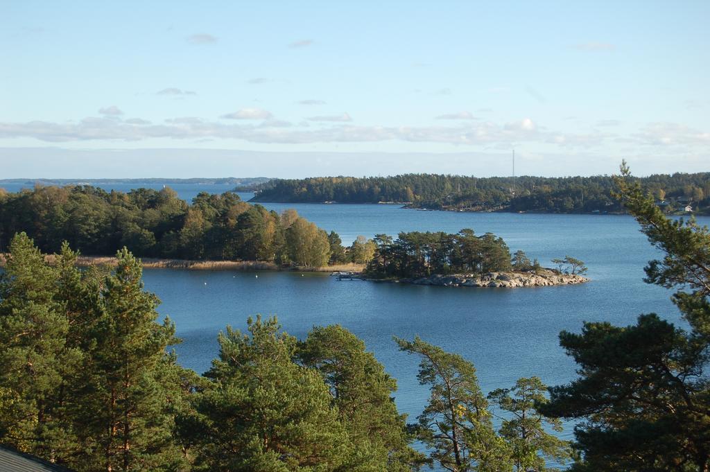 Djuroenaeset Hotell & Konferens Djurhamn Luaran gambar