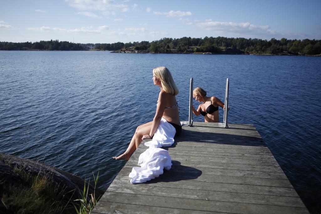 Djuroenaeset Hotell & Konferens Djurhamn Luaran gambar