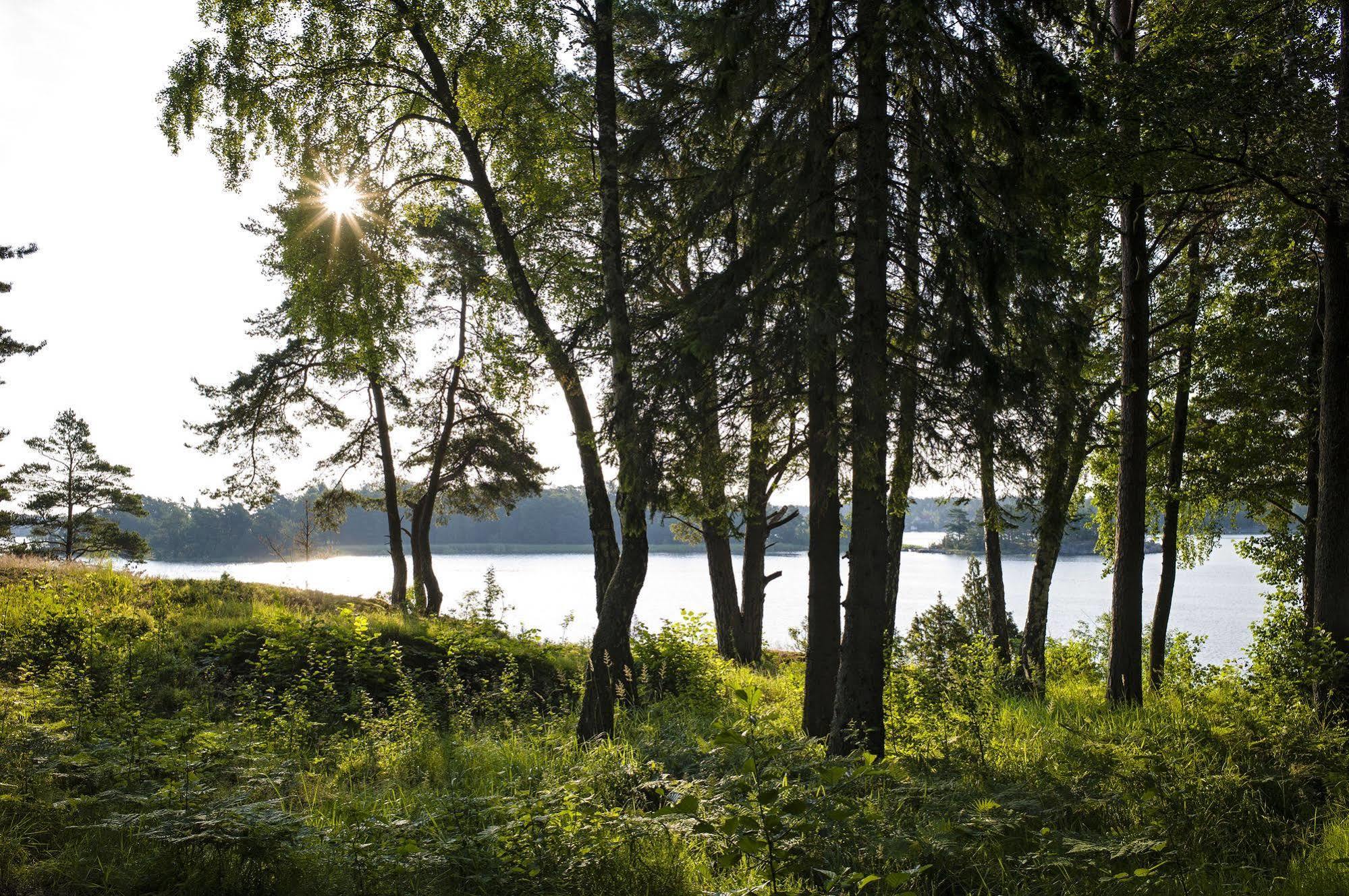 Djuroenaeset Hotell & Konferens Djurhamn Luaran gambar