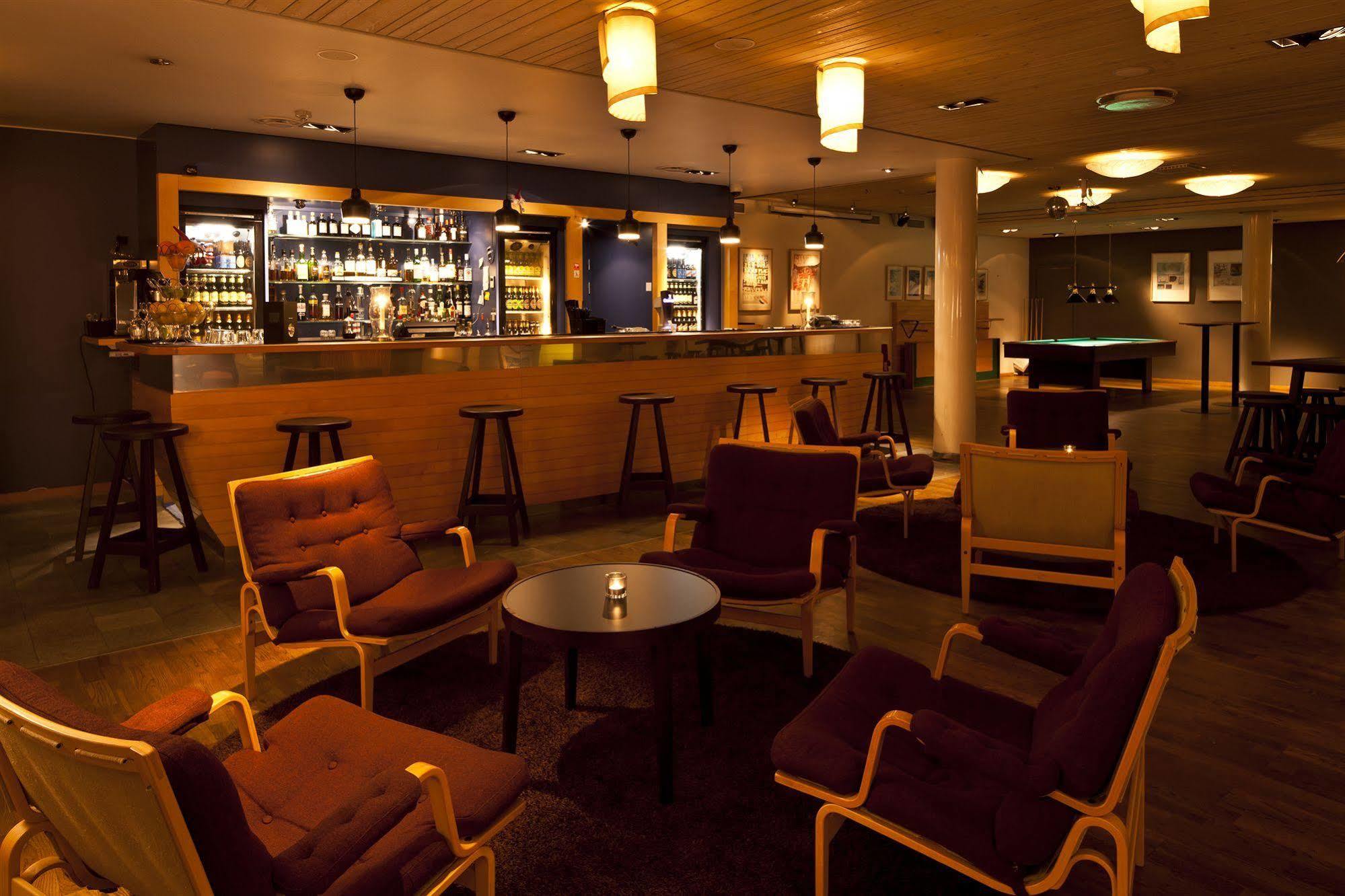 Djuroenaeset Hotell & Konferens Djurhamn Luaran gambar